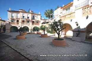 Estepona, Belgravia Club